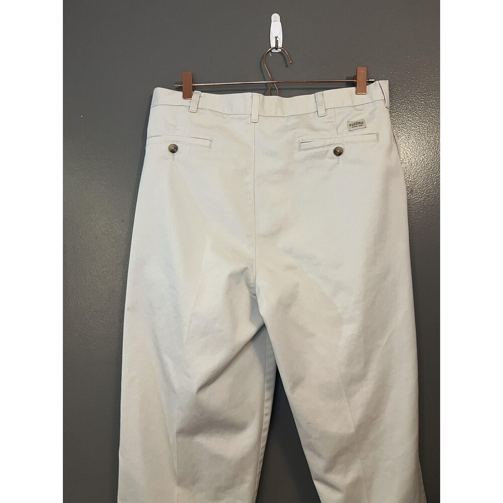 Flyers Chino Pants Mens 36x30 Khaki Pleated Front Cotton Twill Classic Fit - Picture 5 of 9